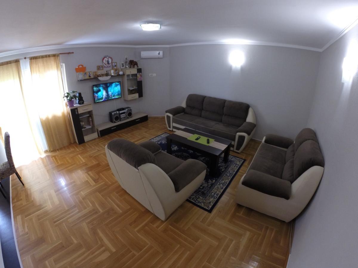Kuca Bulajic Apartment Budva Bagian luar foto